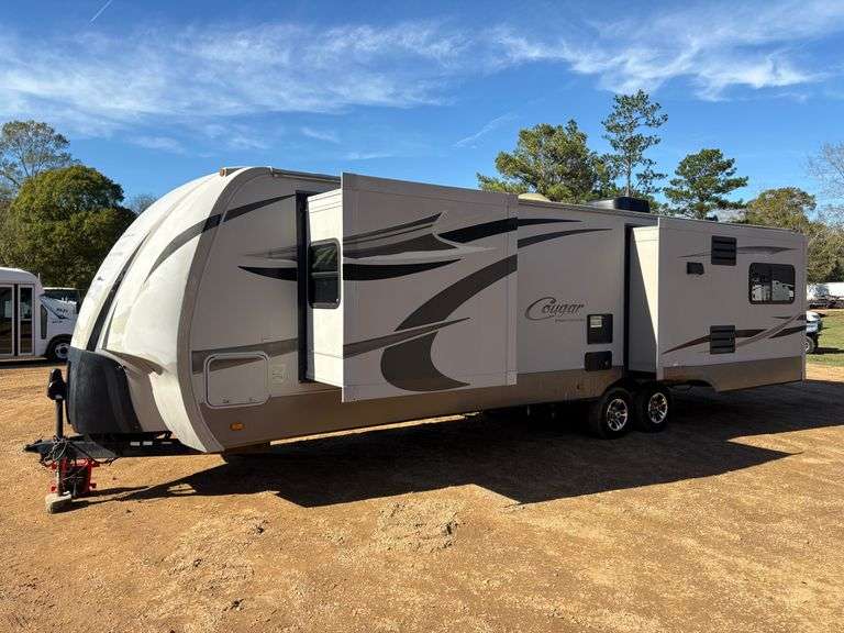 2011 Keystone Cougar Travel Trailer