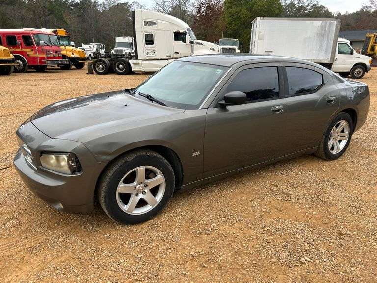 2009 Dodge Charger 4Door Sedan (121,740 Miles)