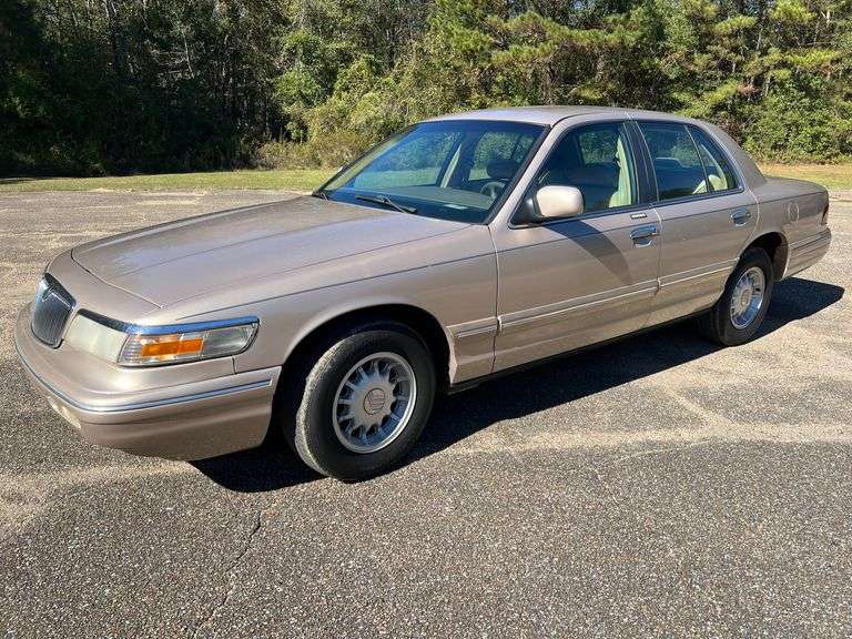 1997 Mercury Grand Marquis 4-Door Sedan (91,264 Miles)