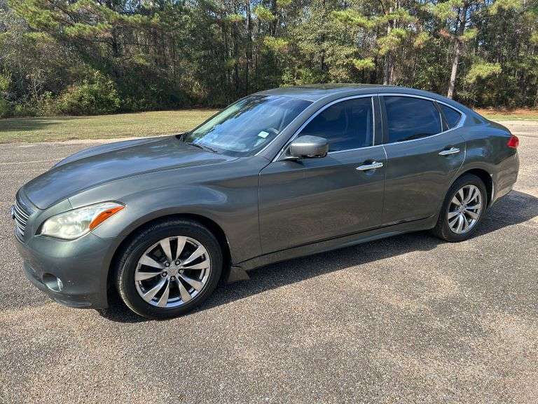 2012 Infiniti M37 4 Door Sedan (122,366 Miles)