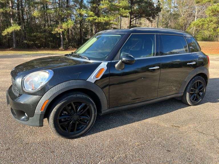 2015 Mini Cooper Countryman Sedan (145,632 Miles)