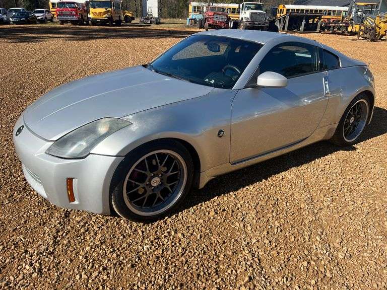 2004 Nissan 350Z Nismo Touring 2-Door Coupe (305,668 Miles)