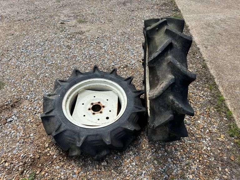 (2) Tractor Rims and Tires - 9.5-22