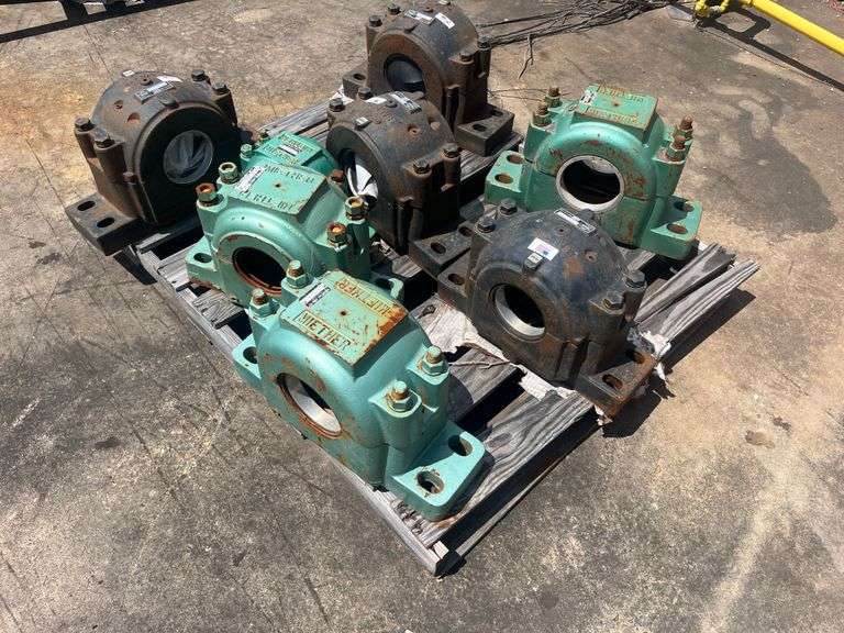 (8) Split Pillow Block Bearing Housing