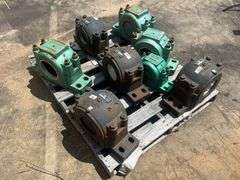 (8) Split Pillow Block Bearing Housing