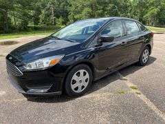 2017 Ford Focus 4 Door Sedan (40,954 Miles)