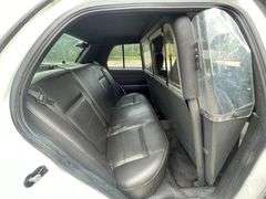 2007 Ford Crown Victoria Police Car (239,352 Miles)