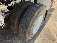 2010 Freightliner Business Class M2 106 AWD Digger Derrick Truck (106,199 Miles)