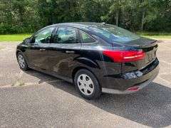 2017 Ford Focus 4 Door Sedan (40,954 Miles)