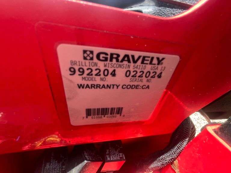 Gravely Pro-Turn 260 50" Zero Turn Mower (2,494 Hours)
