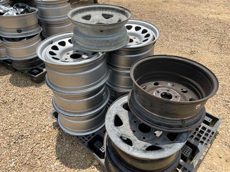 (36) Steel 2023/2024 Stock Chevrolet Tahoe Rims