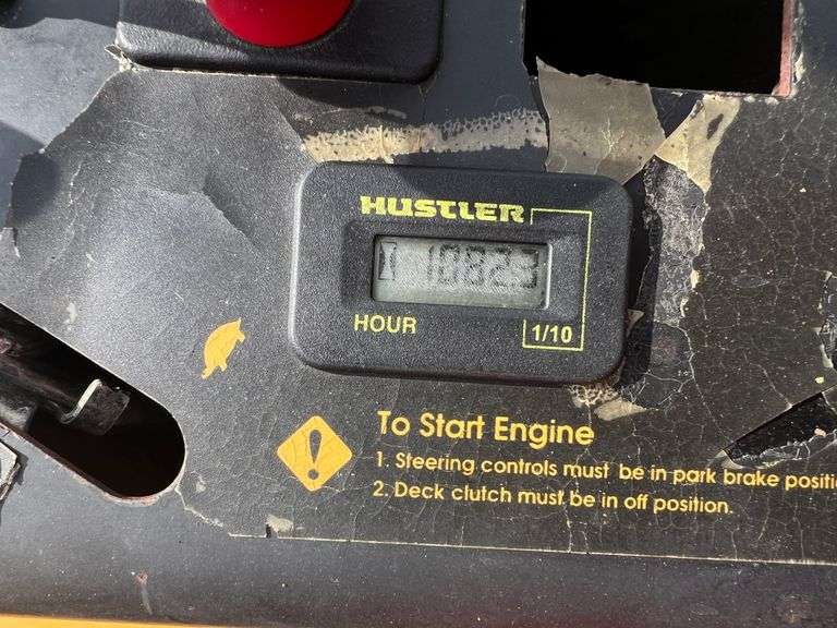 Hustler Fastrak Super Duty 48" Zero Turn Mower (1,082 Hours)