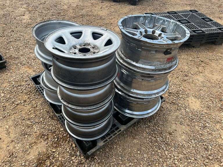 Pallet of Various Rims