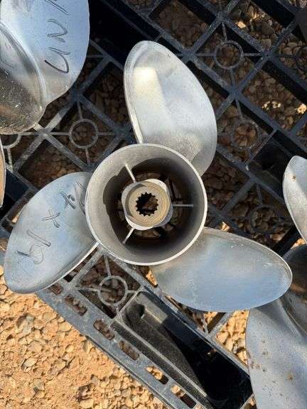 (10) Boat Motor Propellers