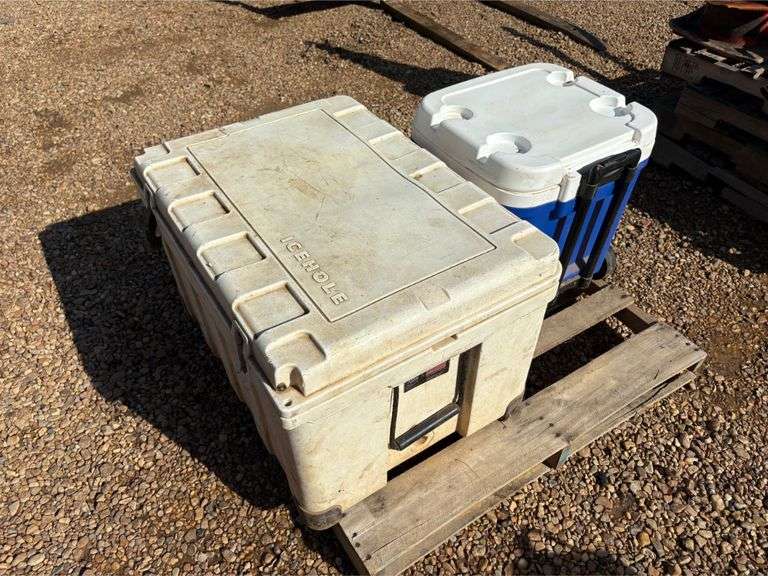 Icehouse & Igloo Ice Chests #1