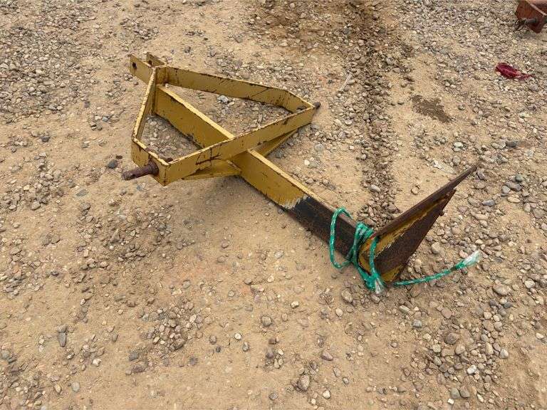 3 Pt. Hitch Countyline Middle Buster