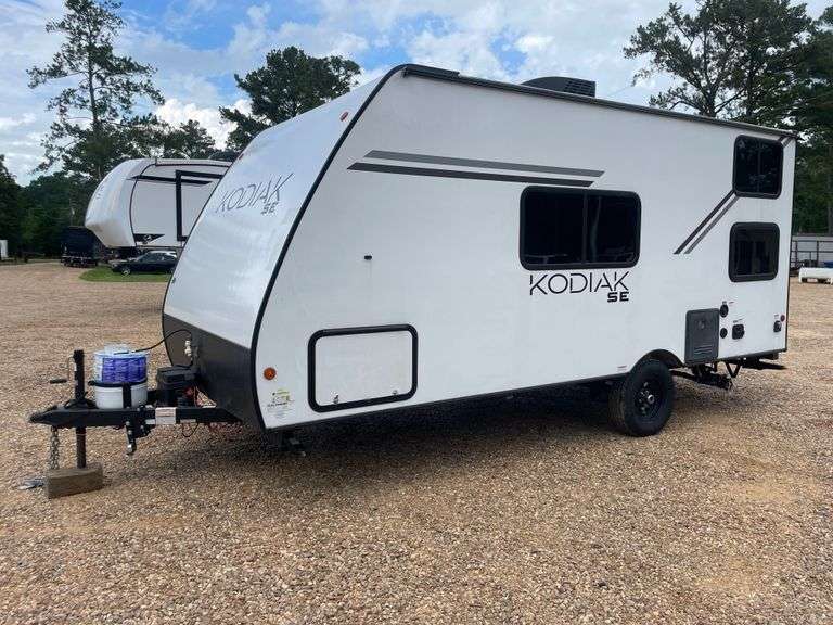 2024 Kodiak Dutchmen by "Keystone" Travel Trailer