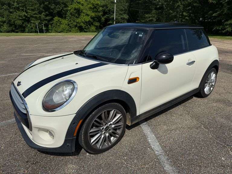 2014 Mini Cooper Hardtop 2D Coupe (209,197 Miles)