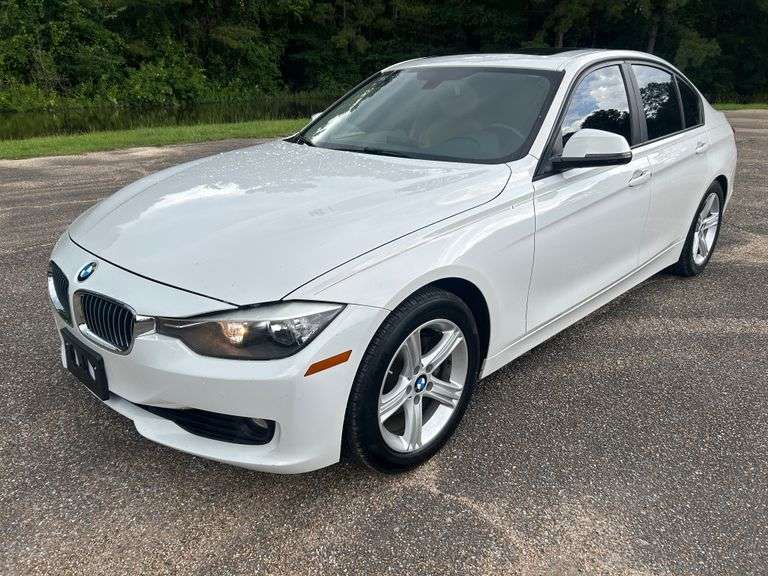 2012 BMW 3-Series 328i RWD 4D Sedan