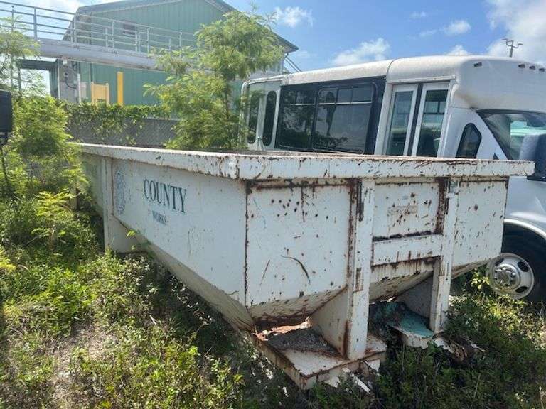 20 Yard Roll-Off Container