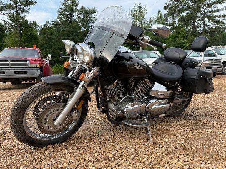 2003 Yamaha V-Star 1100 Motorcycle