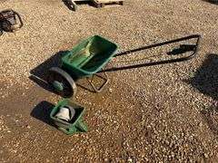 Scotts Turf Builder HandHeld Spreader