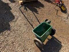 Scotts Turf Builder HandHeld Spreader