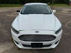 2014 Ford Fusion SE FWD 4D Sedan (247,465 Miles)