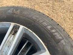 (4) Michelin Latitude 235/60 R18 Tires w/ Rims