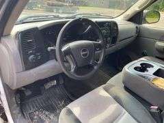 2007 GMC Sierra 1500 4 Door Extended Cab Pickup Truck (325,824 Miles)