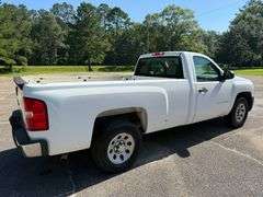 2013 Chevrolet Silverado 1500 Single Cab Pickup (232,180 Miles)
