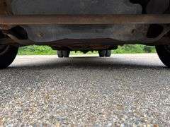 2011 GMC Savana 3500 18' Box Truck (535,400+ Miles)