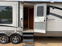 2012 Keystone "Cougar" Travel Trailer