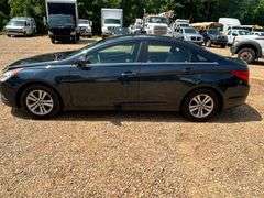 2013 Hyundai Sonata FWD 4Dr Sedan