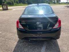 2015 Nissan Versa 4 Door Sedan