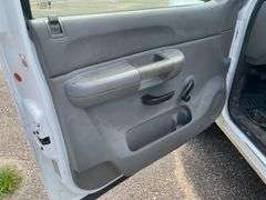 2007 GMC Sierra 1500 4 Door Extended Cab Pickup Truck (325,824 Miles)
