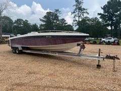 1985 Wellcraft Scarab Sport 29' Center Console Boat w/ Tandem Axle Trailer