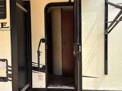 2015 Palomino by Forrest River Travel Trailer