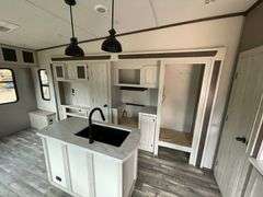 2023 Forest Cardinal 5th Wheel Travel Trailer