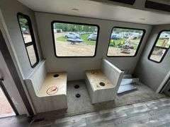 2023 Forest Cardinal 5th Wheel Travel Trailer