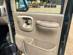 2002 Chevrolet Express 3500 4 Door Passenger Van (75,911 Miles)