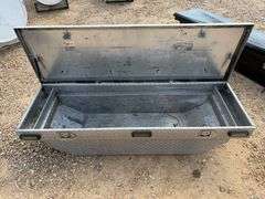 Truck Mounted Diamond Plate Toolbox
