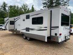 2012 Keystone "Cougar" Travel Trailer