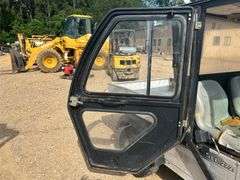 2009 Club Car Carryall 272 Enclosed Cab ATV