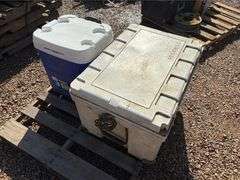 Icehouse & Igloo Ice Chests #1