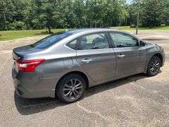 2017 Nissan Sentra 4 Door Sedan (118.065 Miles)