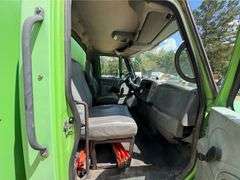 2005 International 4300 10 Bay Delivery Truck (366,180 Miles)