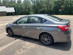 2017 Nissan Sentra 4 Door Sedan (118.065 Miles)