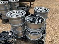 (36) Steel 2023/2024 Stock Chevrolet Tahoe Rims