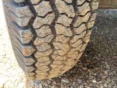 2006 Keystone Laredo 284BH Bumper Pull 28’ Travel Trailer